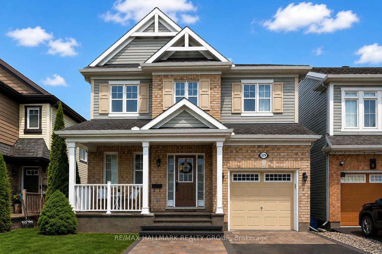 529 Dundonald Drive photo 1