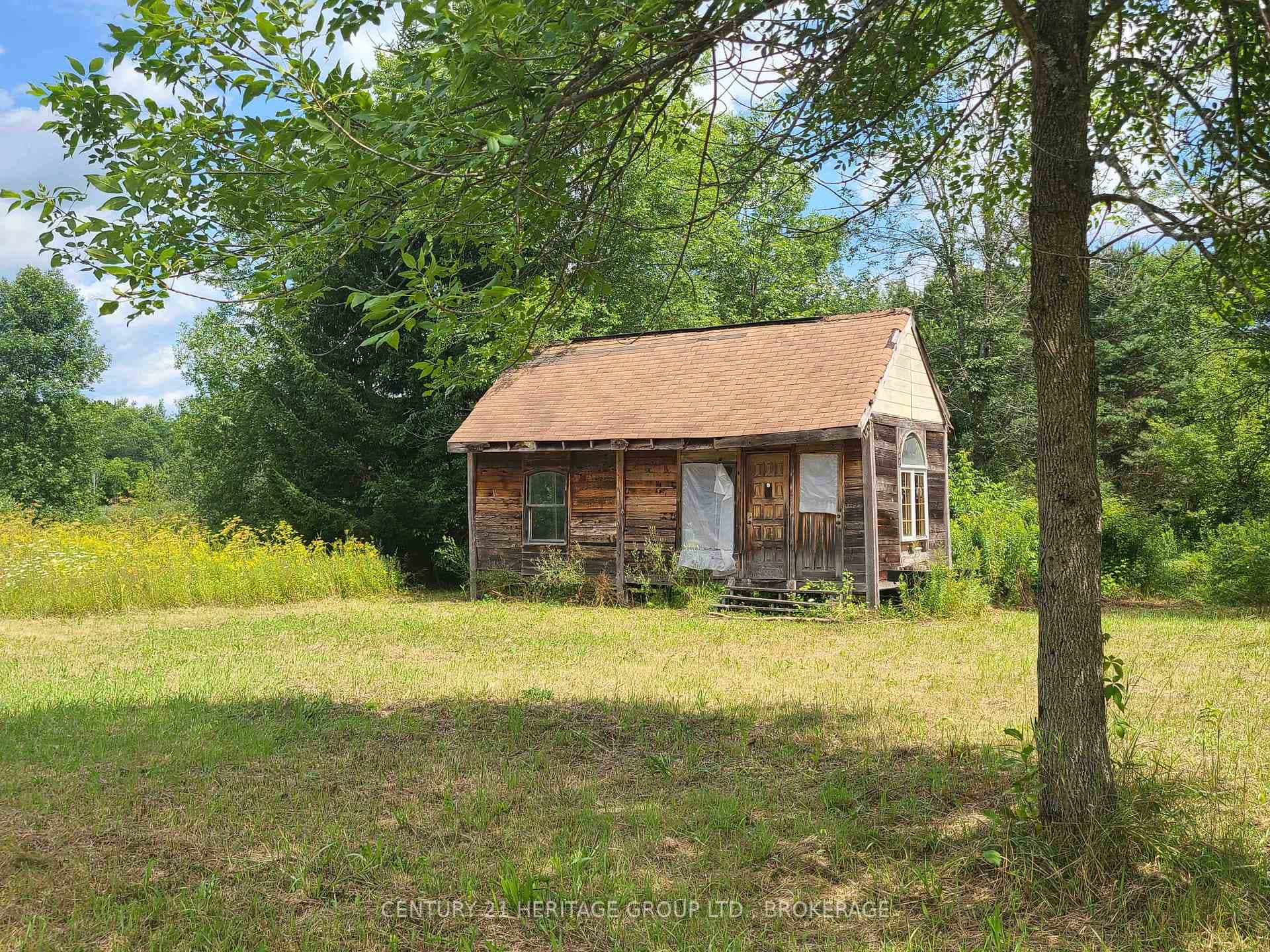 635 Lake Street photo 48