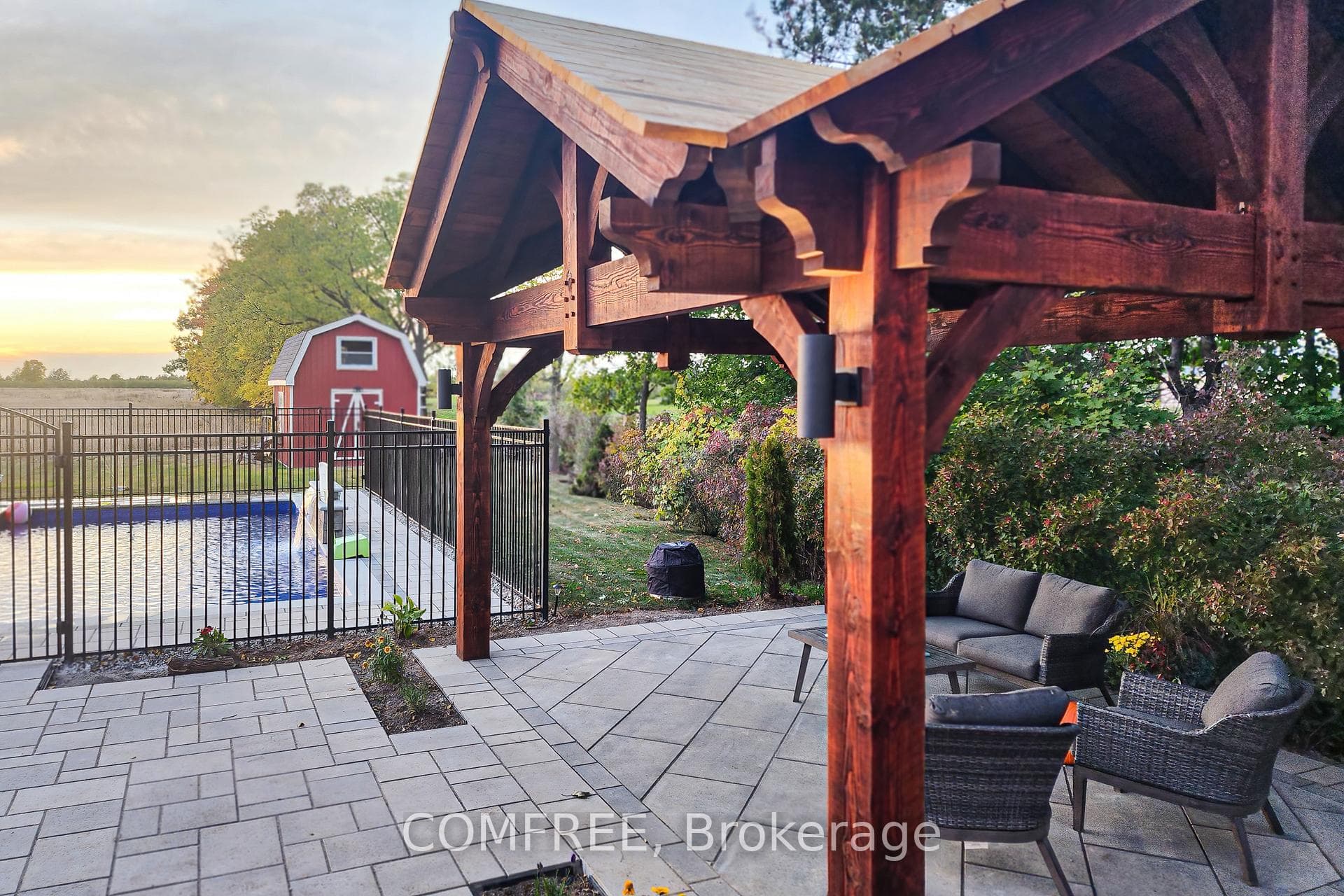 1076 Fletcher Road photo 40