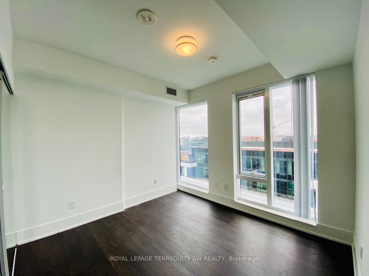 480 Front Street Unit 1506 photo 13