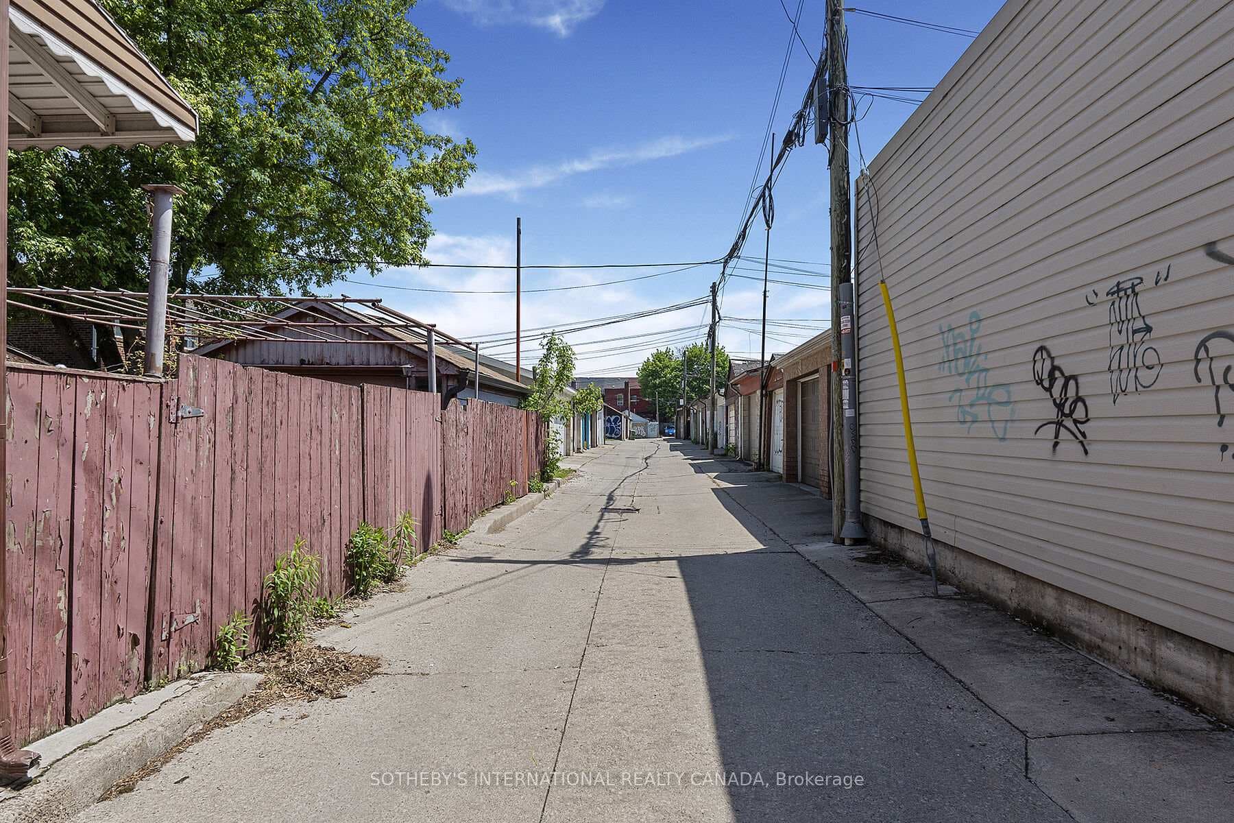 44 Fisher Street photo 34