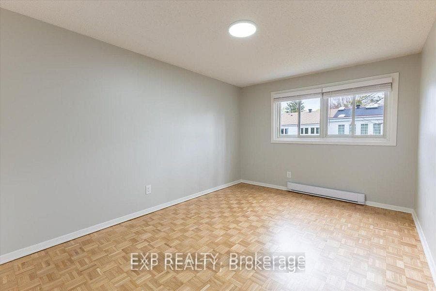 15 JANSEN Road photo 31