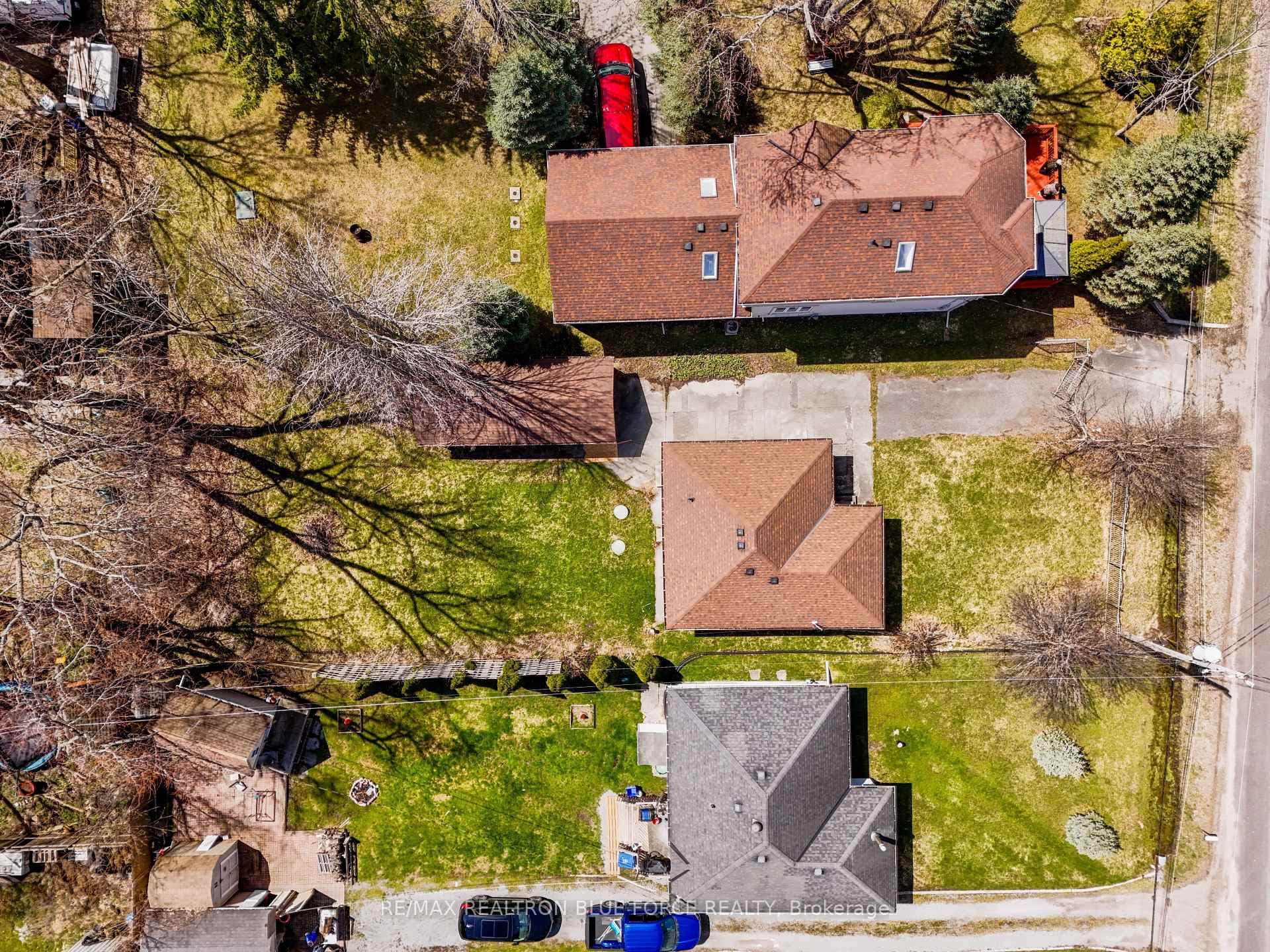57 Lakeshore Road photo 28