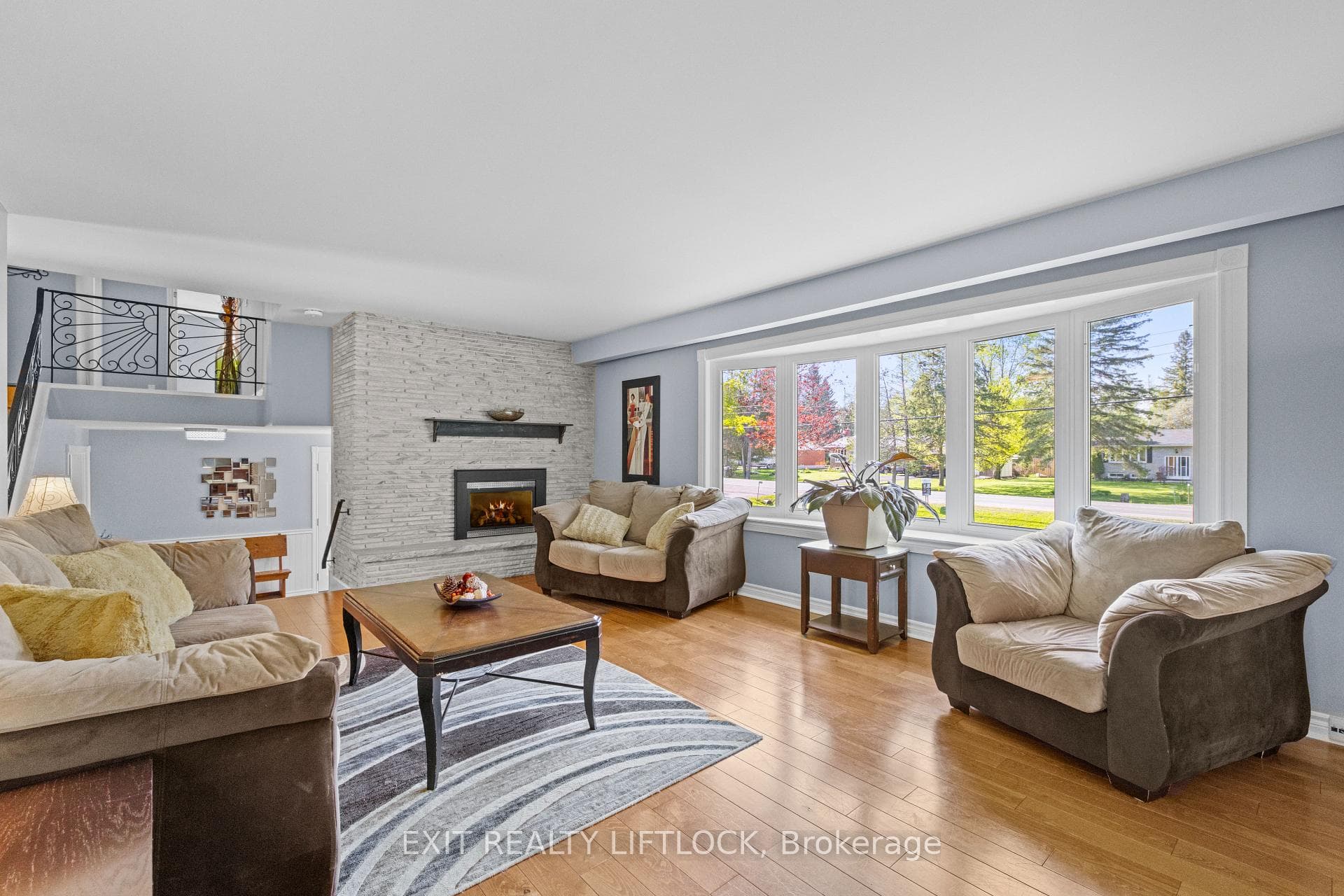 2225 Parkhill Road photo 19