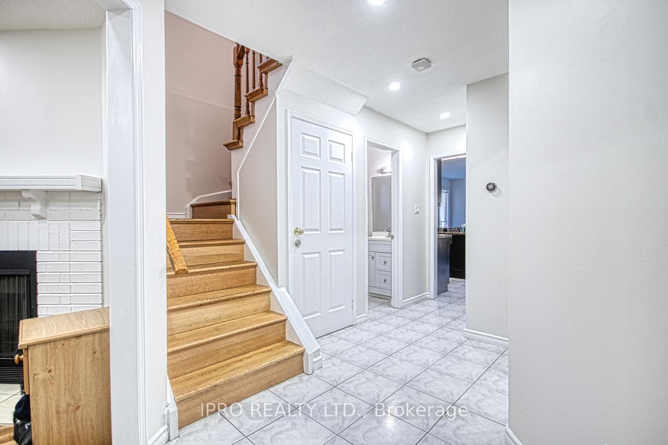 1861 Bainbridge Drive photo 9
