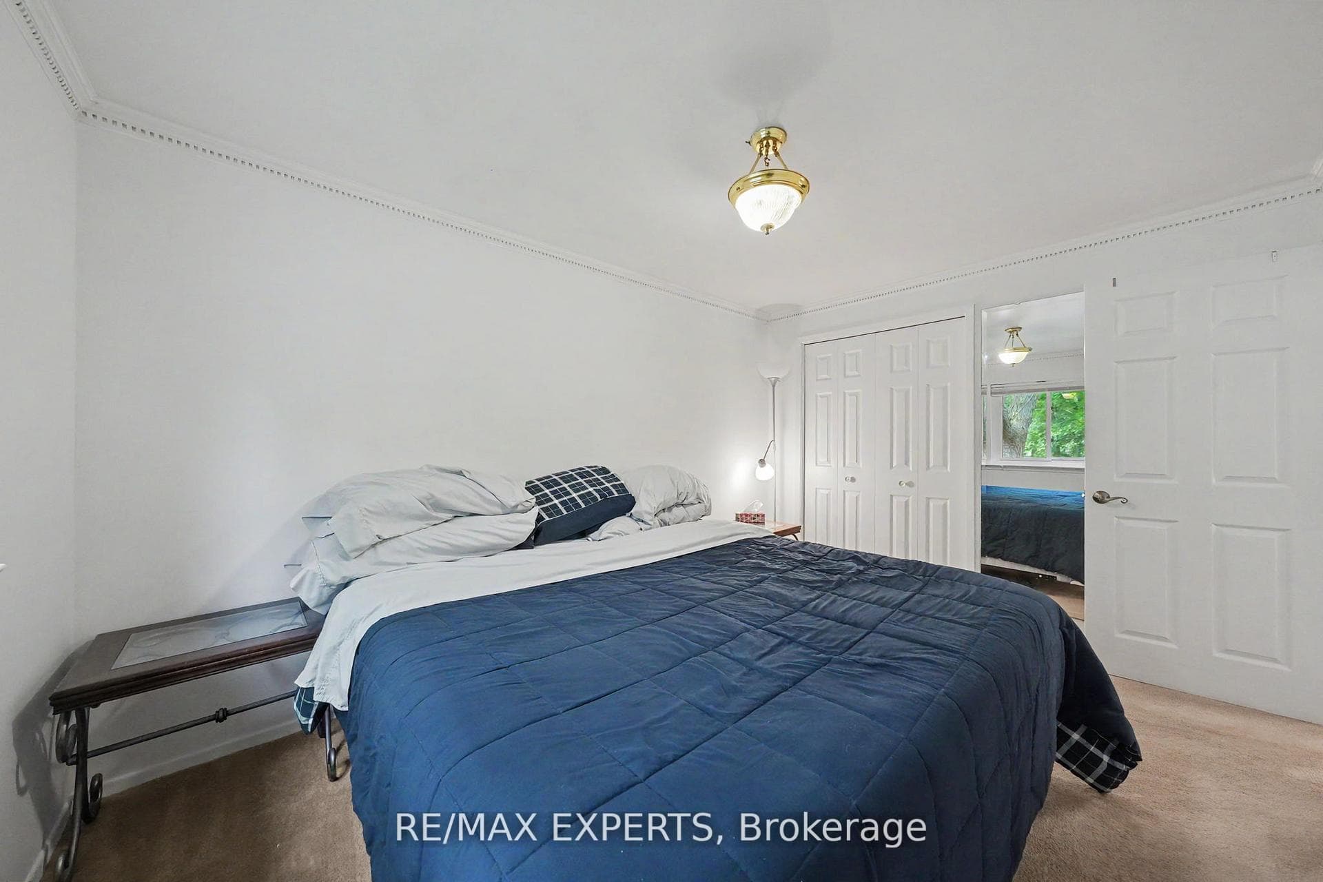 32 Oak Court photo 20