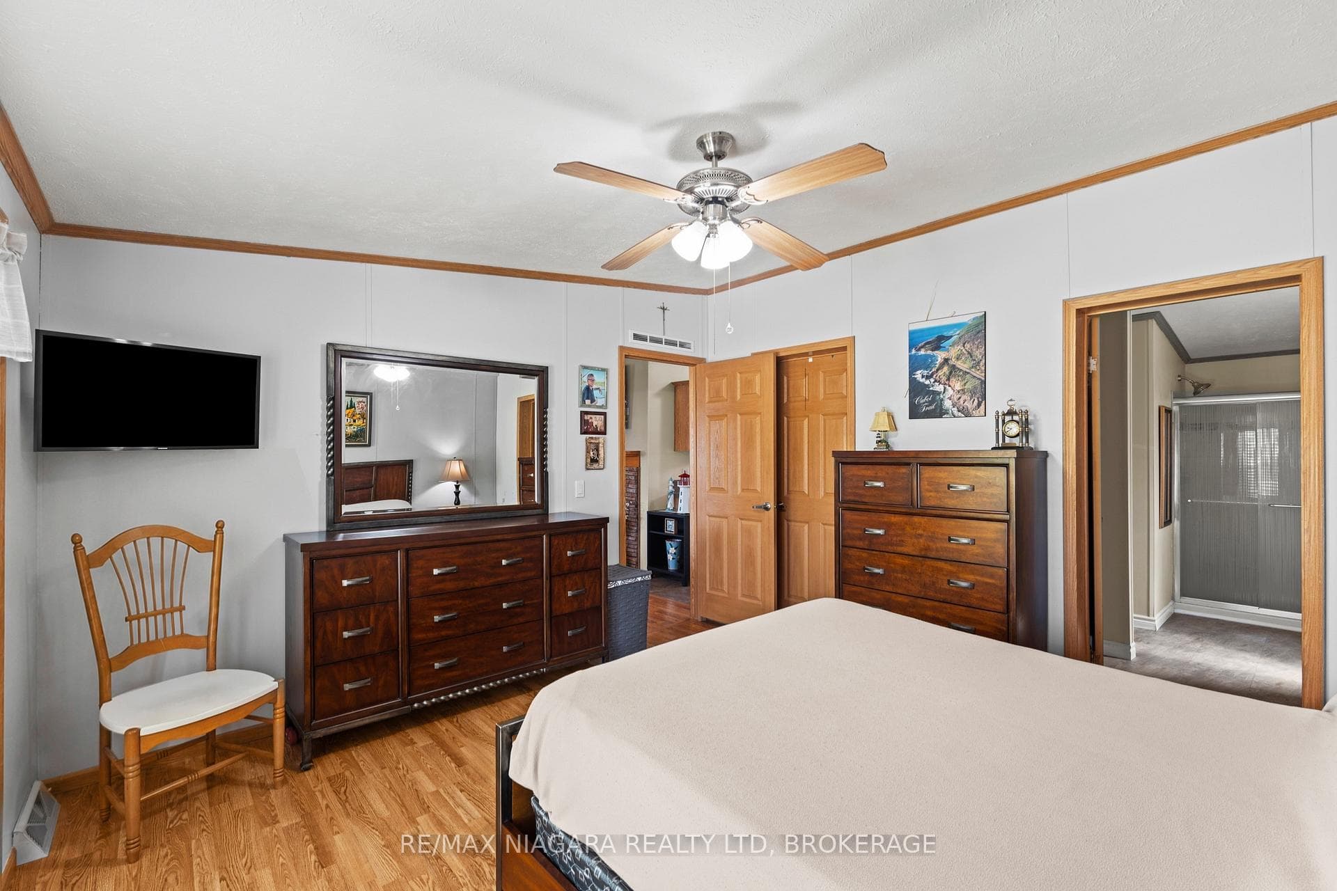 3033 Townline Road Unit 195 photo 18