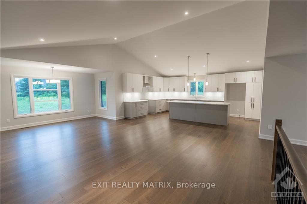 5 WHITETAIL Avenue photo 11