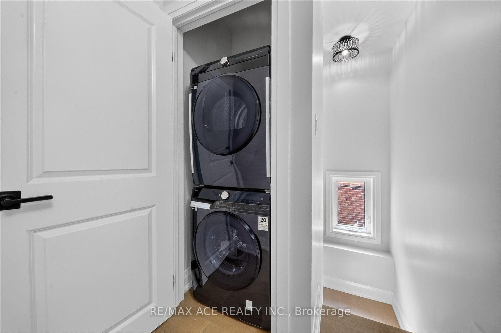 100 Dunkirk Road photo 32