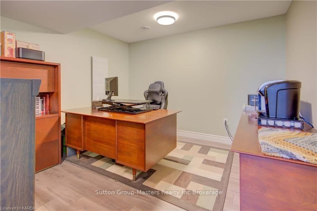 1506 CRIMSON Crescent photo 25