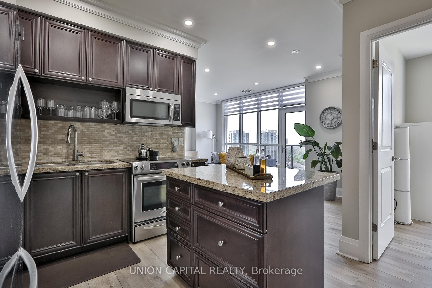100 Harrison Garden Boulevard Unit GPH4 photo 8