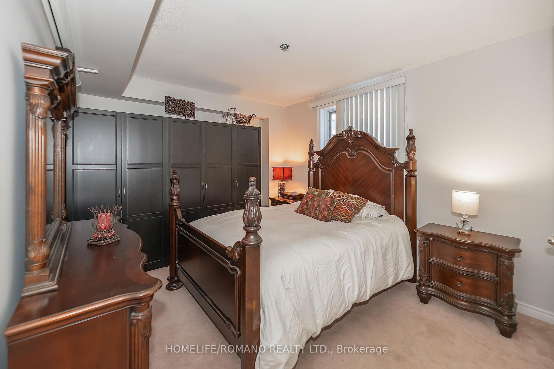 25 Bedell Crescent photo 31