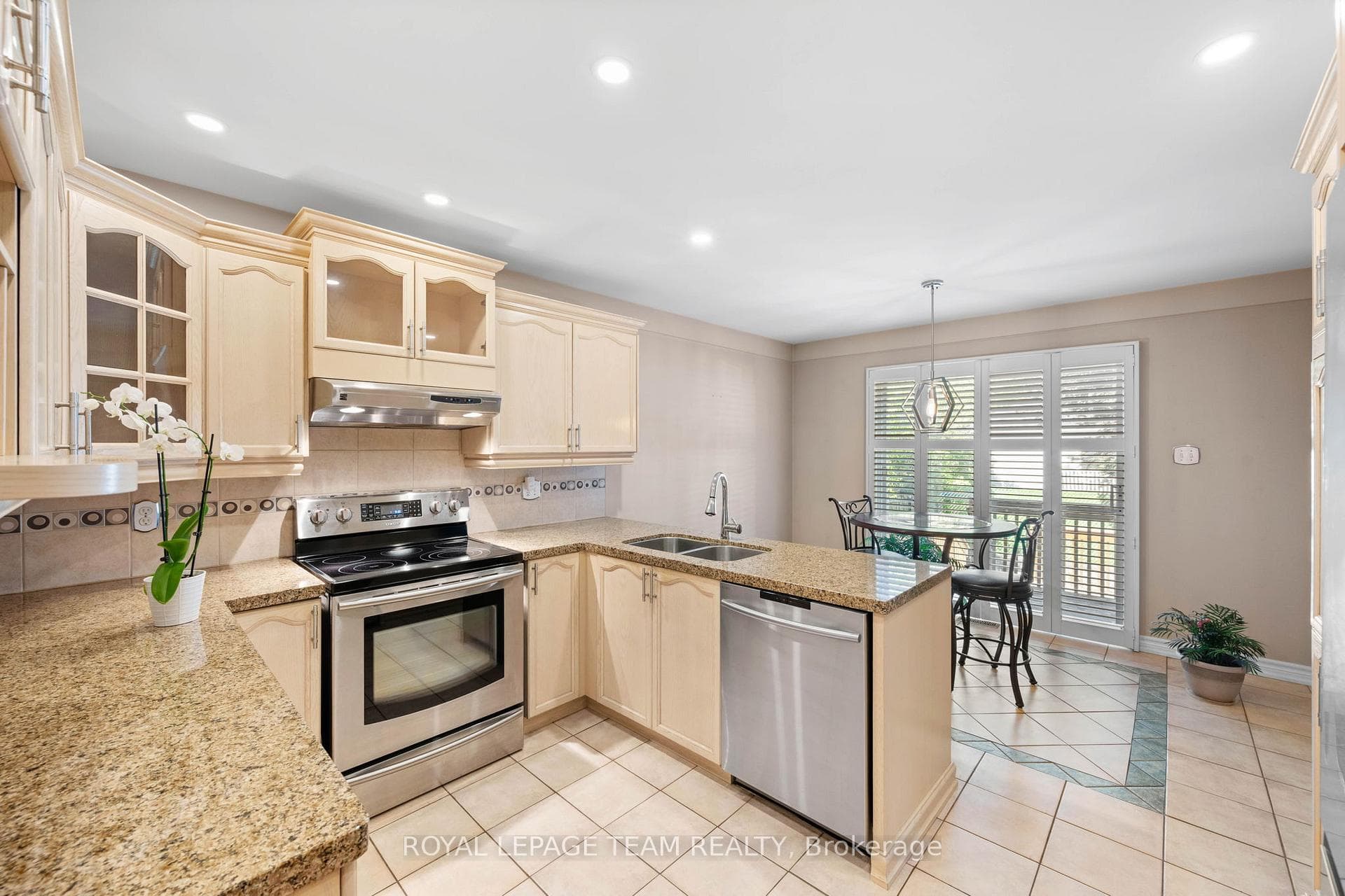6526 Tooney Drive photo 19