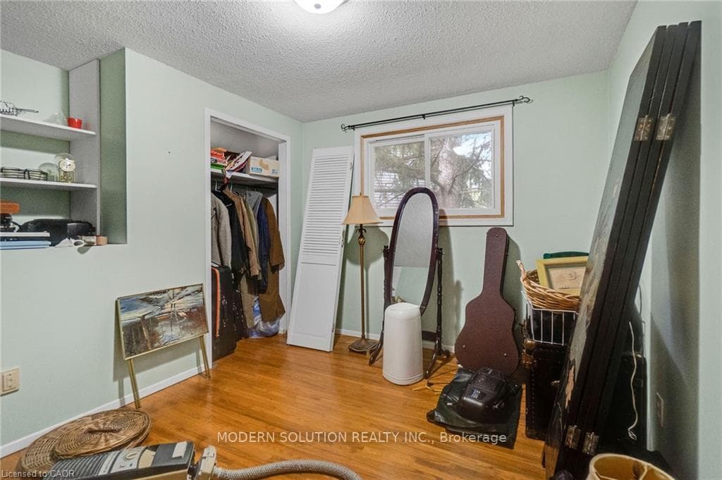 108 Fassett Court photo 15