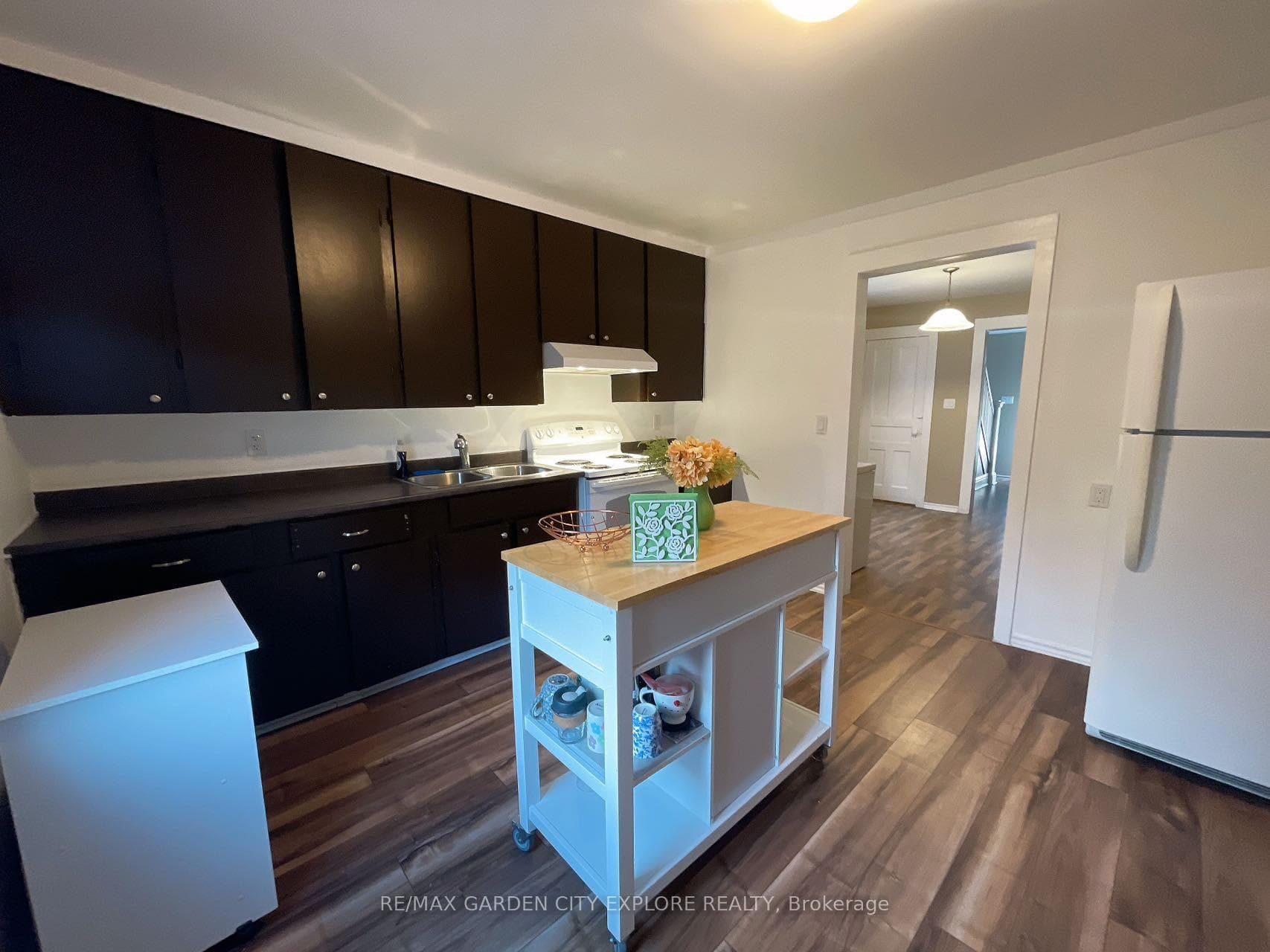 7 Pinecrest Street photo 12