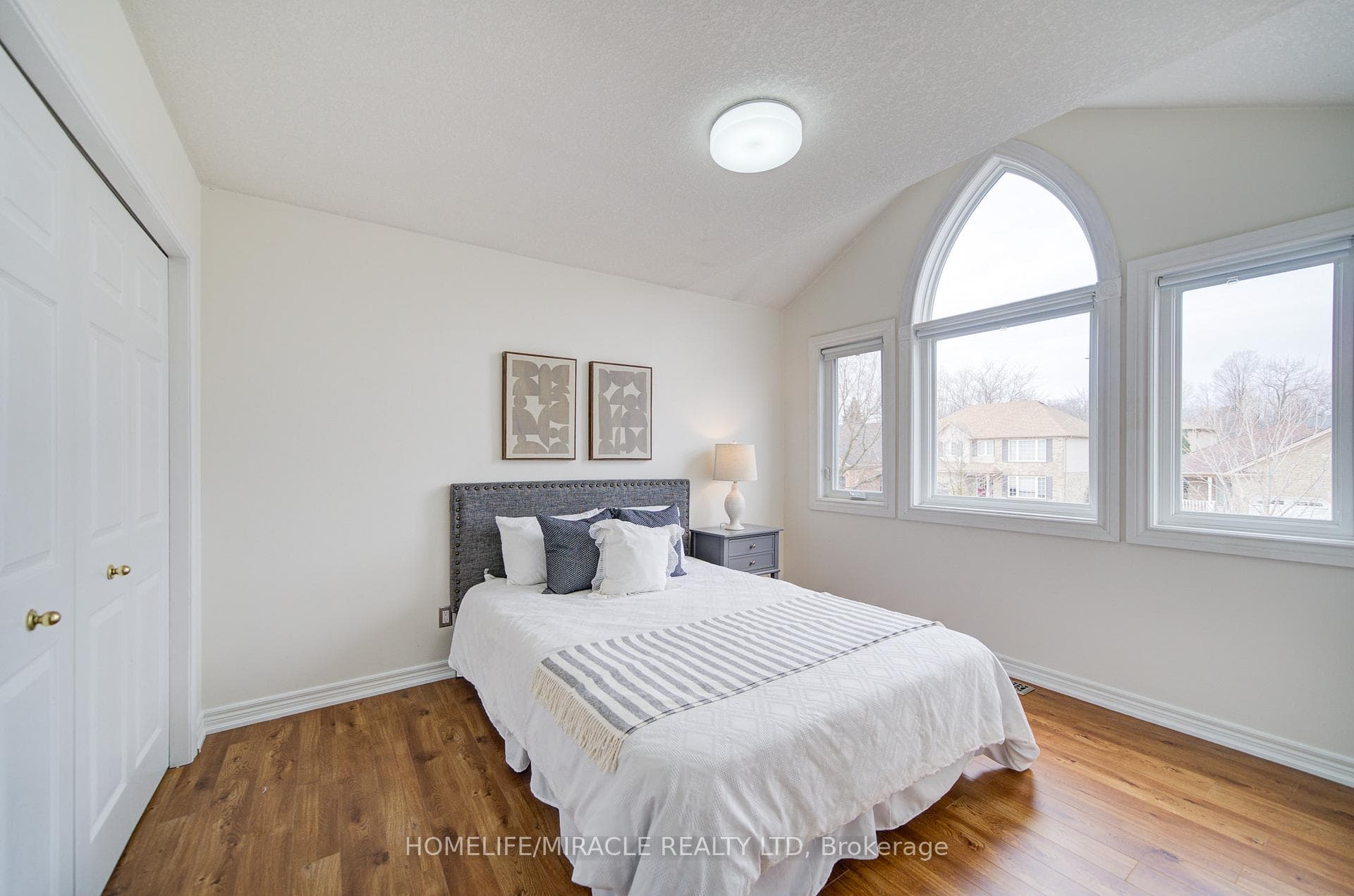 55 Mcfarlane Drive photo 34