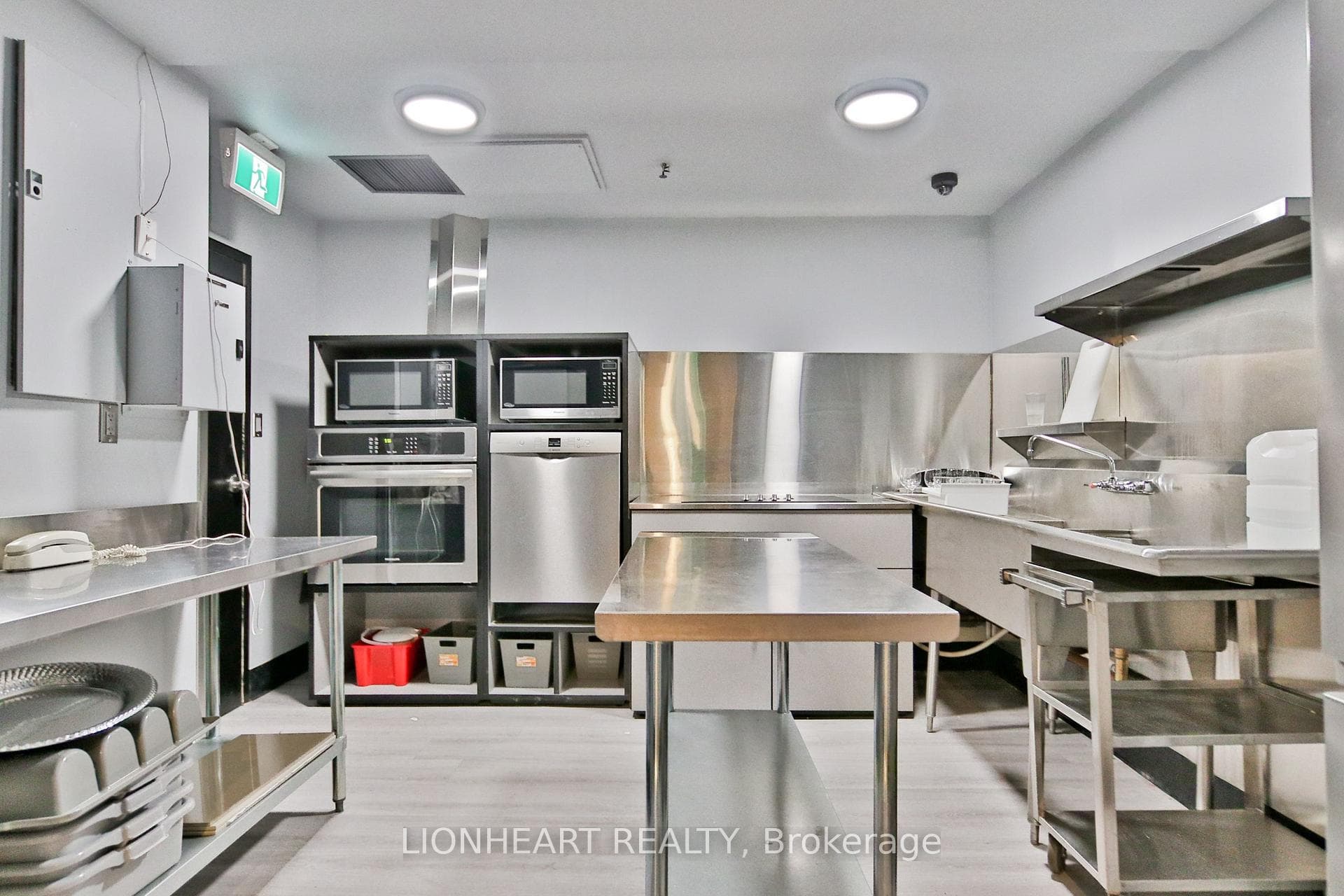 40 Homewood Avenue Unit 2608 photo 49