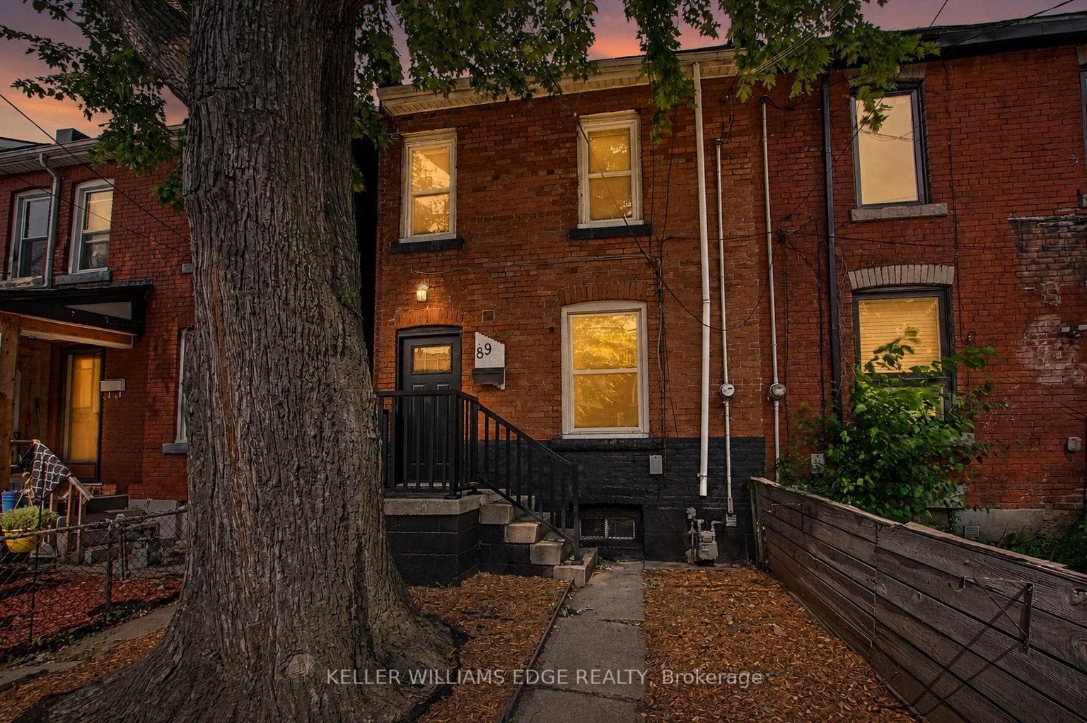89 Cheever Street photo 2