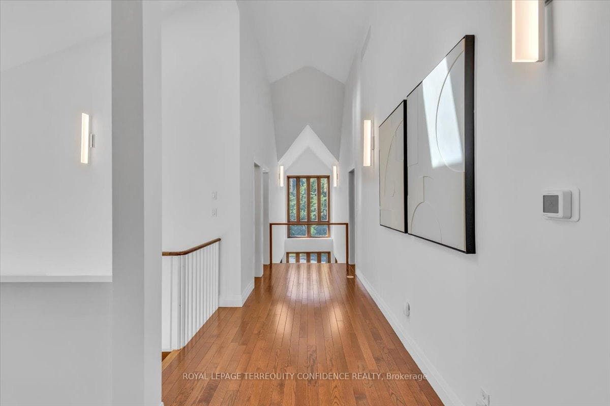 121 Horsham Avenue photo 31
