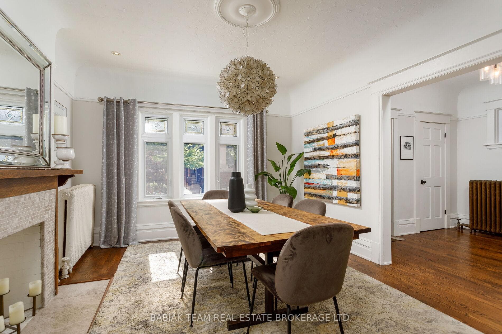 60 Hewitt Avenue photo 6