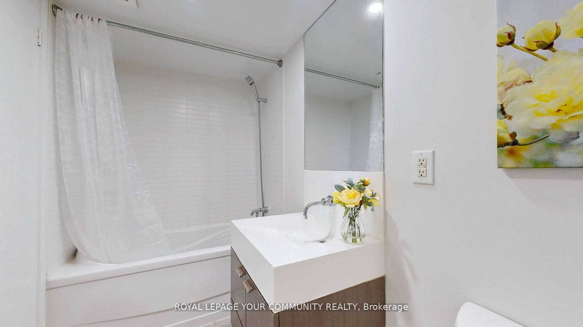110 Charles Street Unit 1711 photo 23