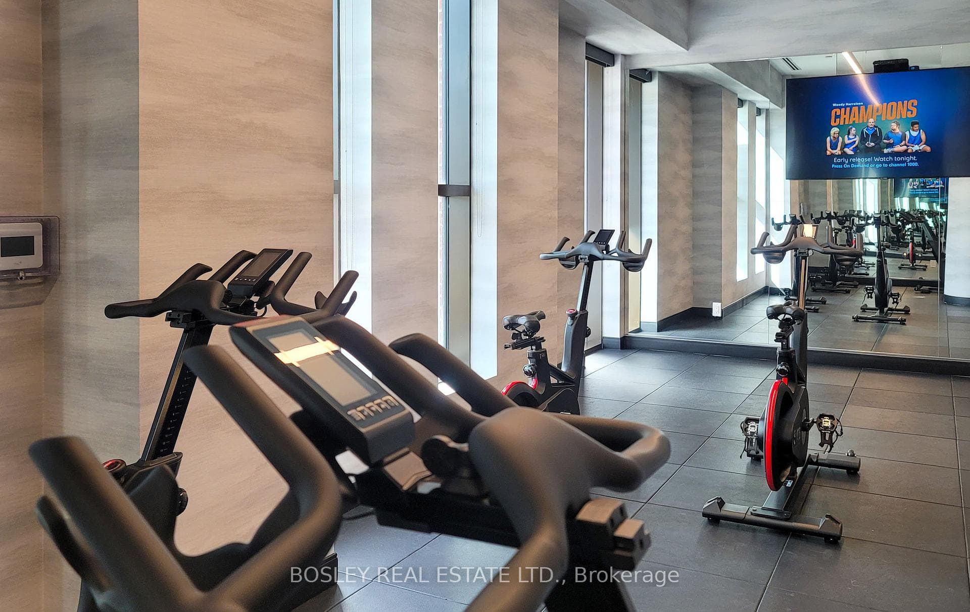 2550 Simcoe Street Unit 2119 photo 25