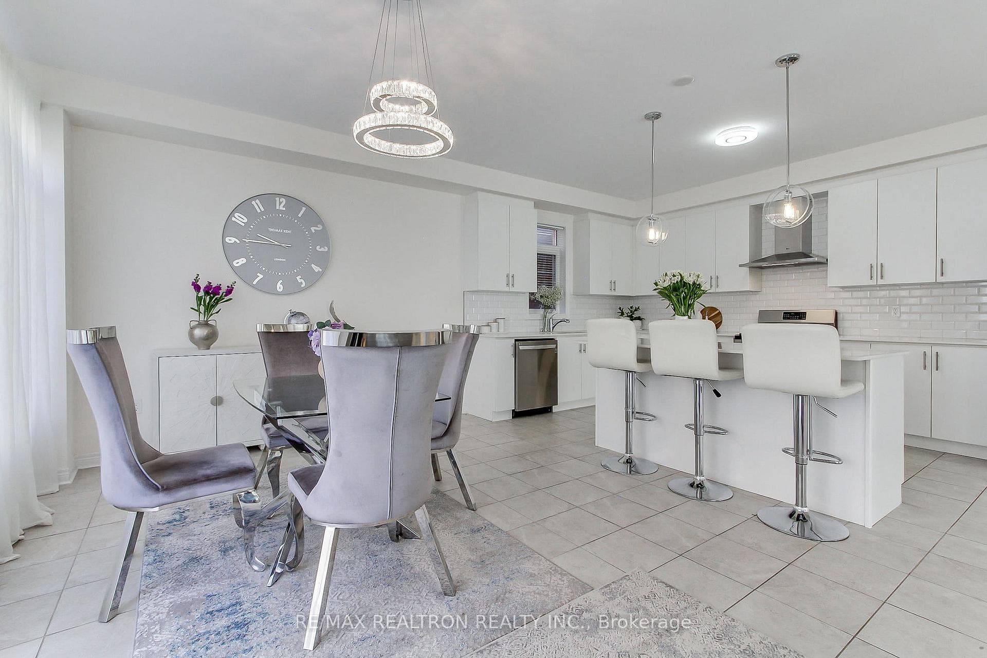 2236 Lozenby Street photo 19