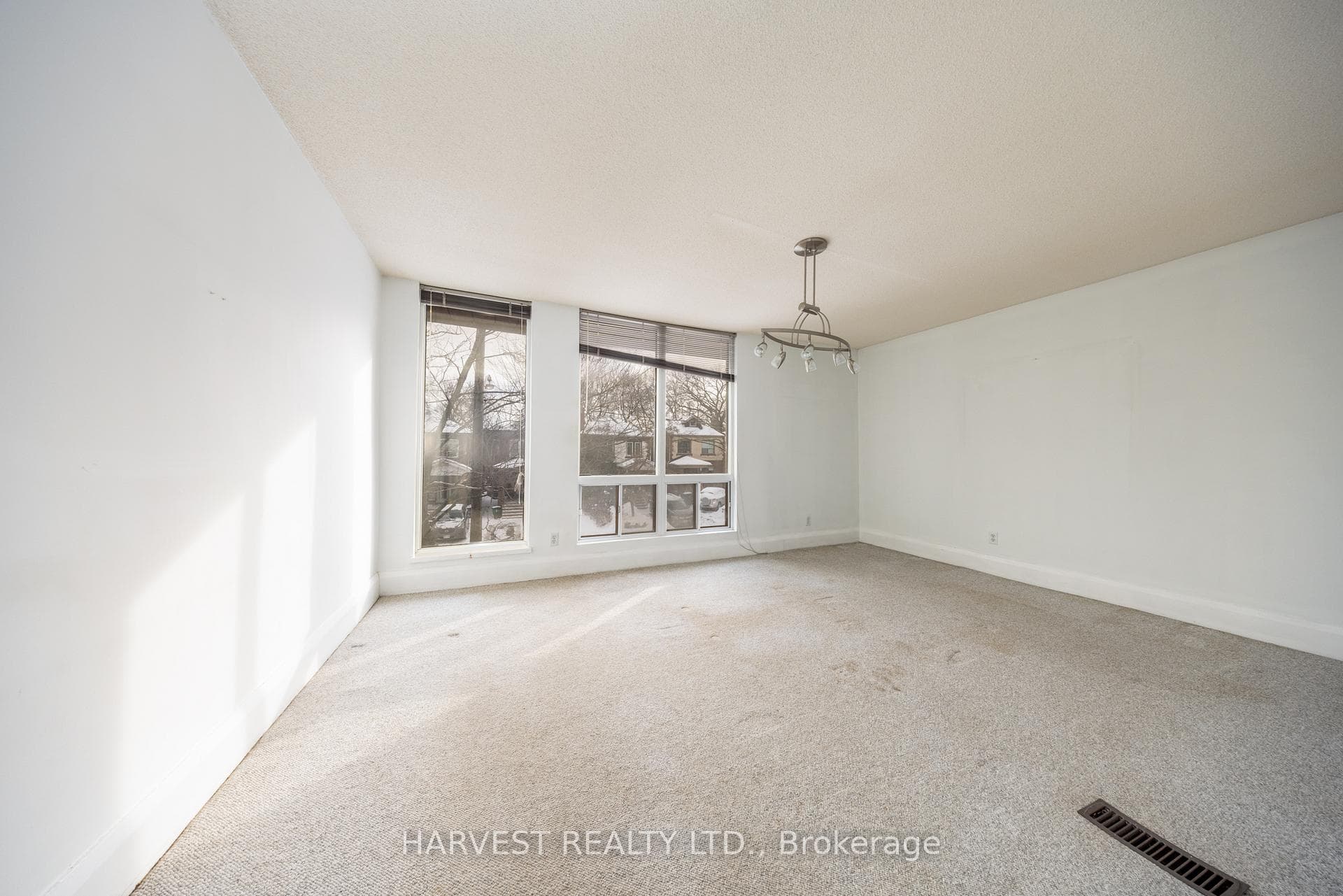 14 Tilson Road photo 30