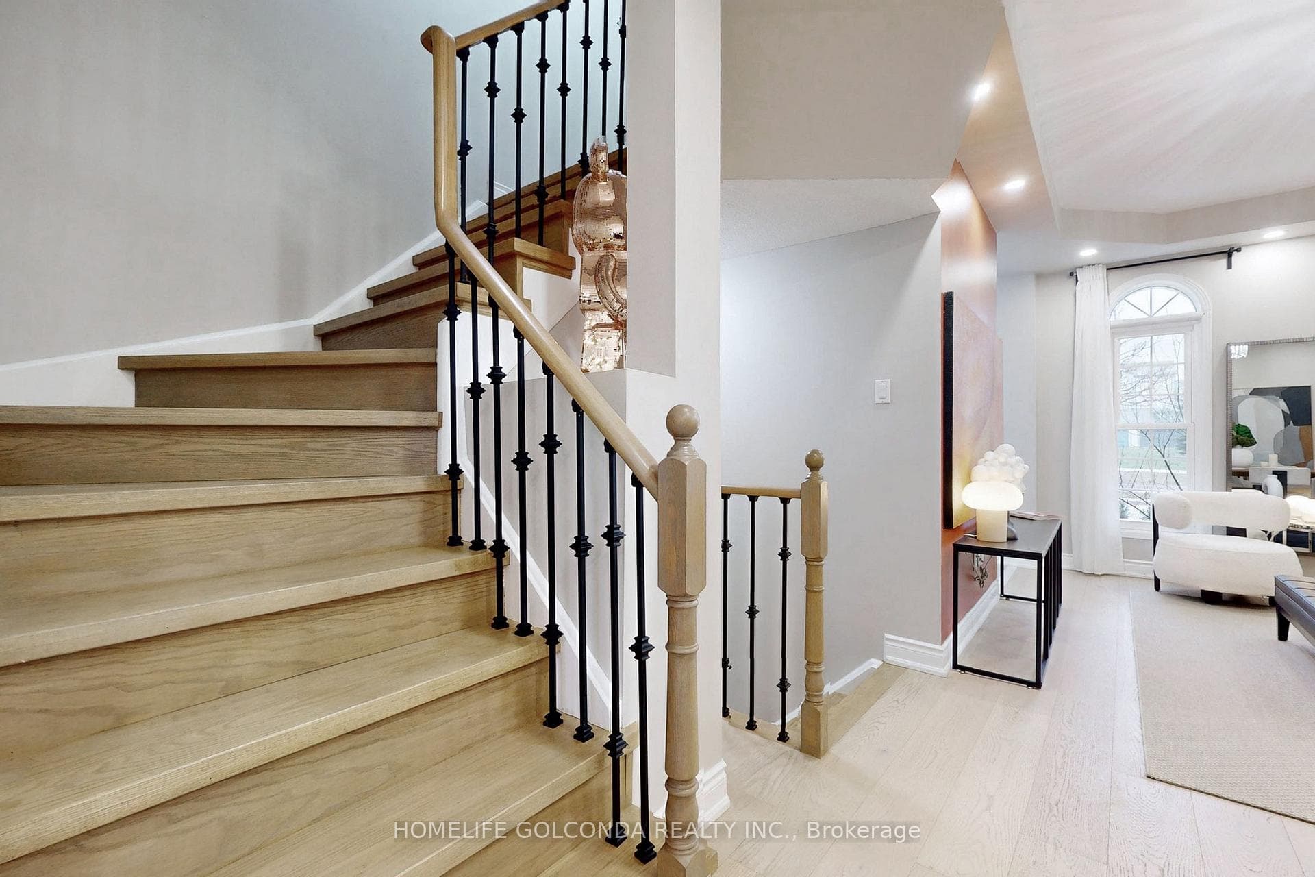 194 Glenashton Drive photo 15
