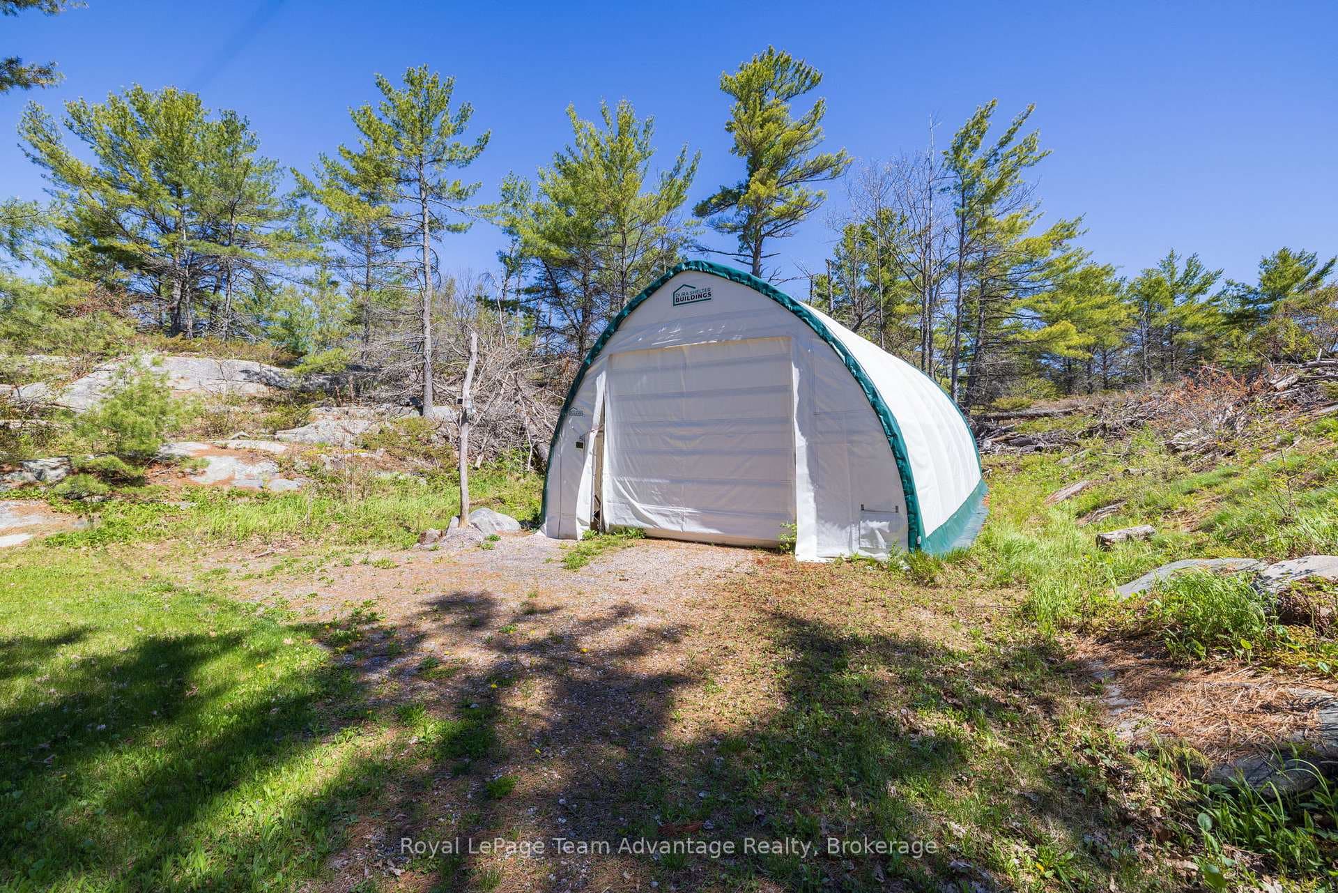 121 Rattlebear Drive photo 34