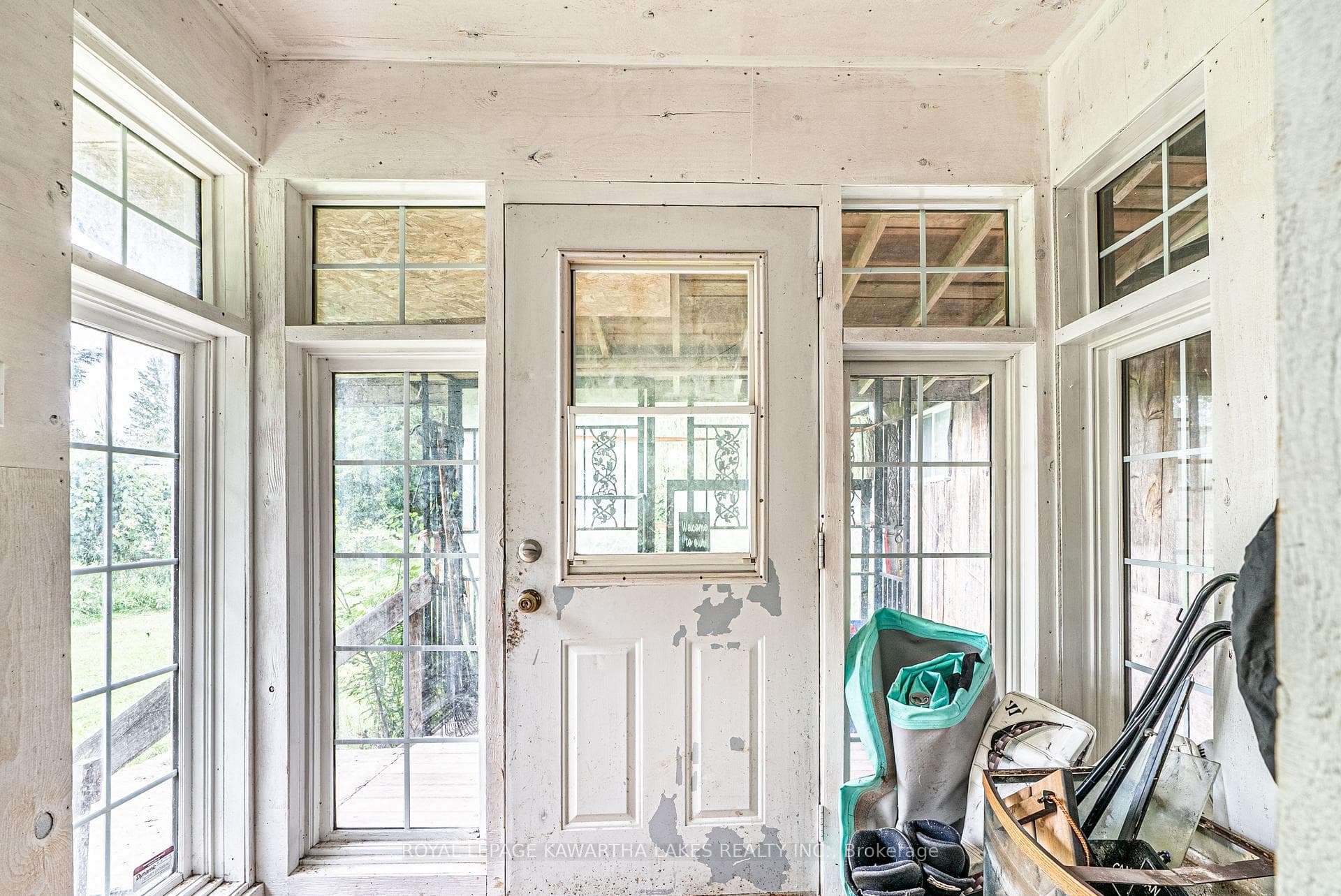 917 Settlers Road photo 24