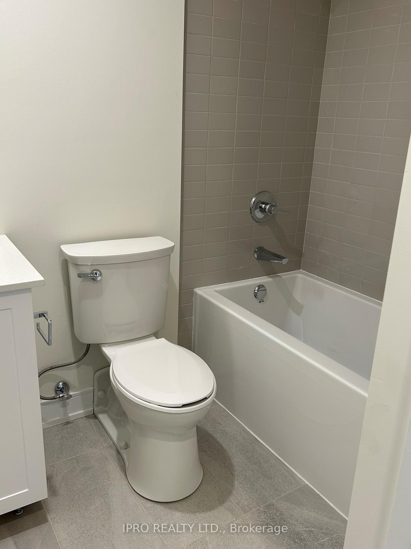 121 mary Street Unit 205 photo 8