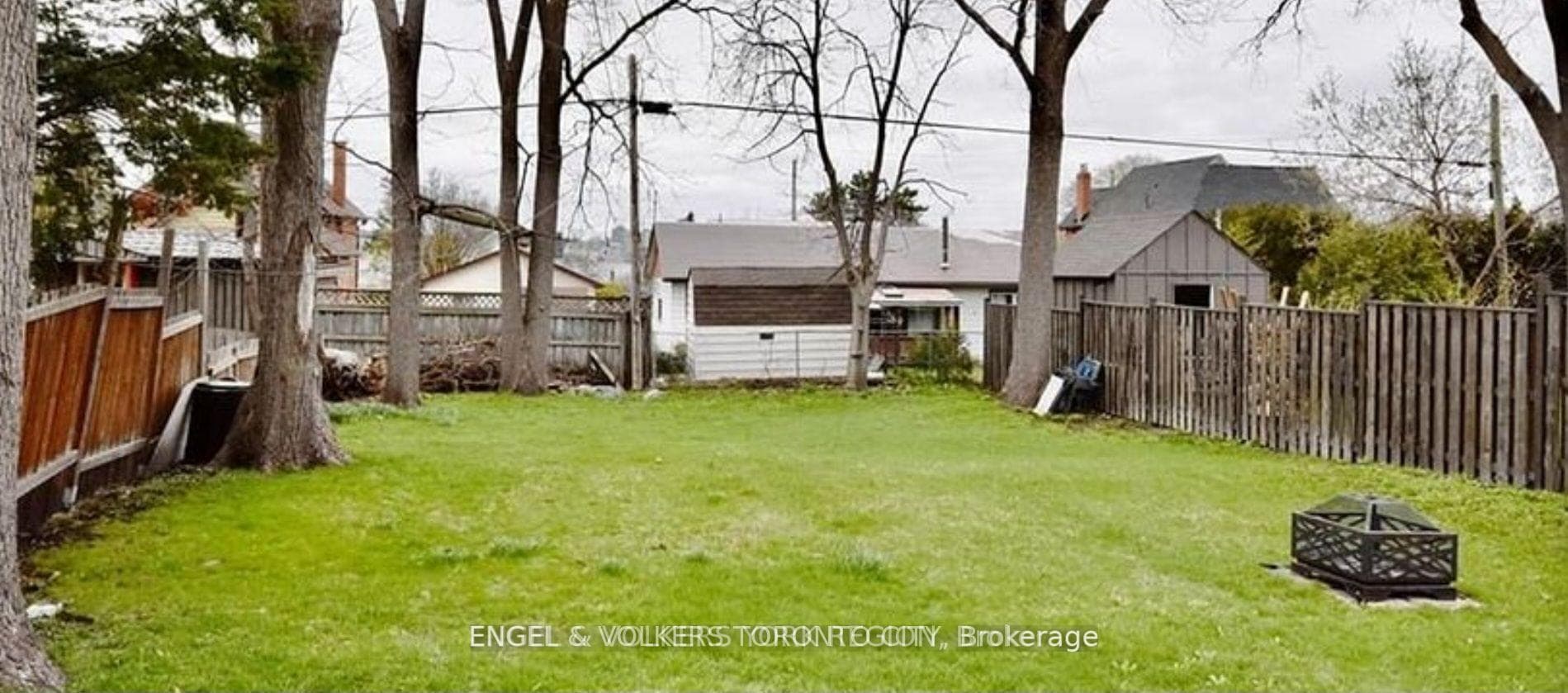 127 Burton Avenue photo 20