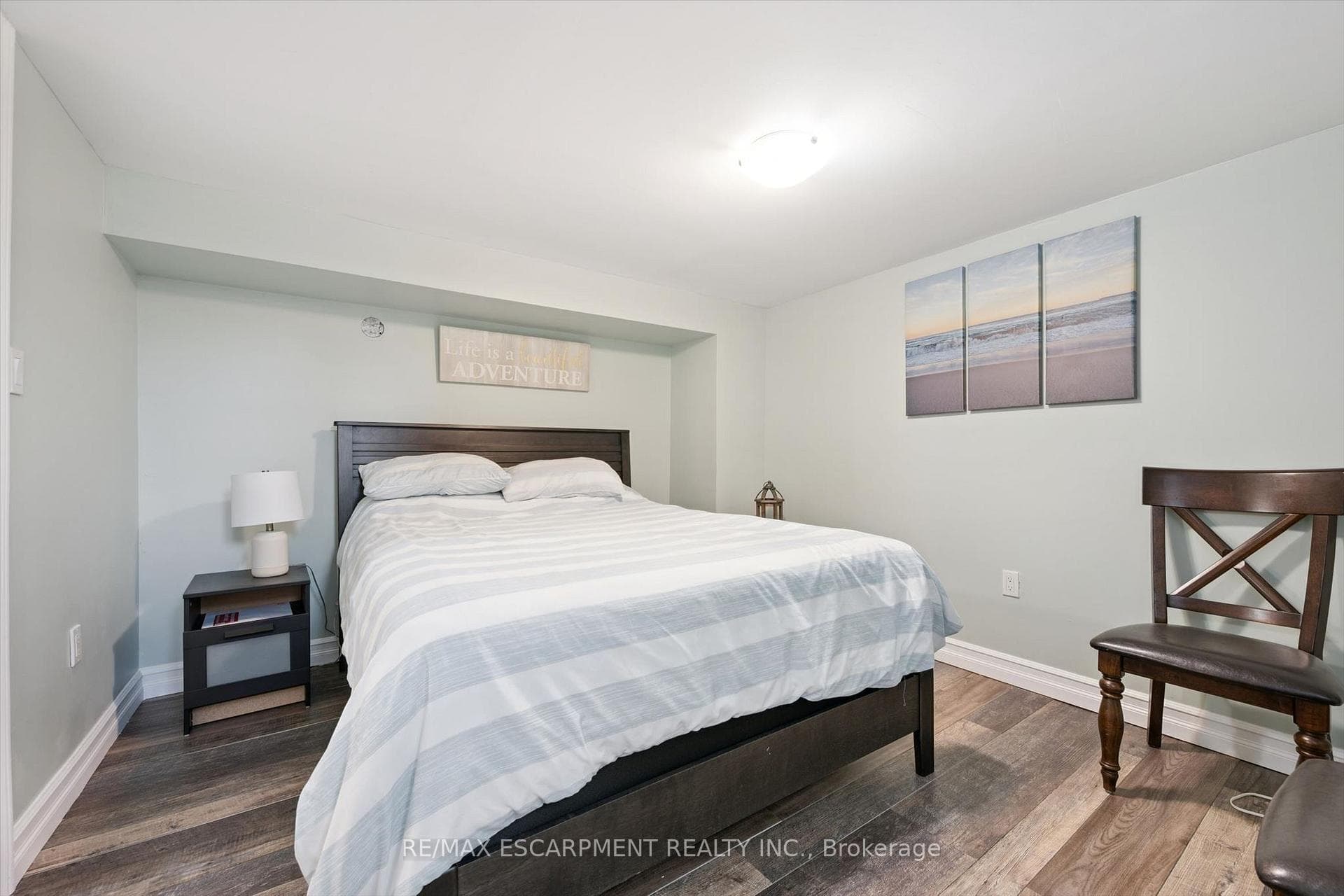 98 Stonybrook Drive photo 30