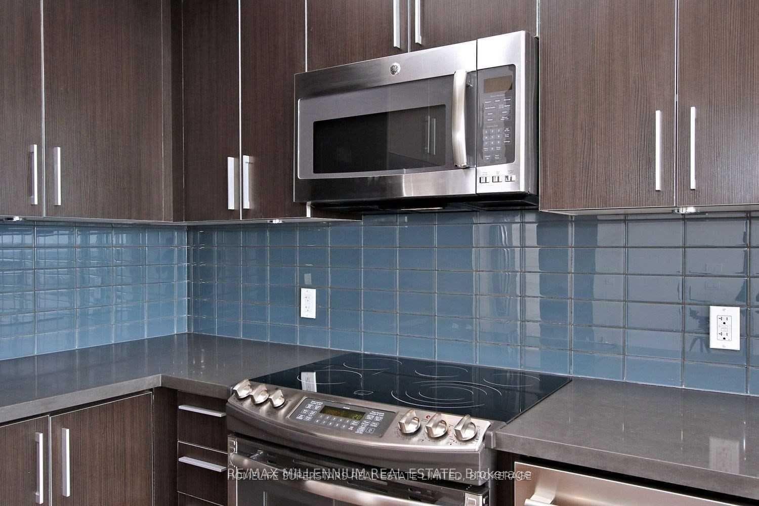 2212 Lake Shore Boulevard Unit Ph04 photo 6