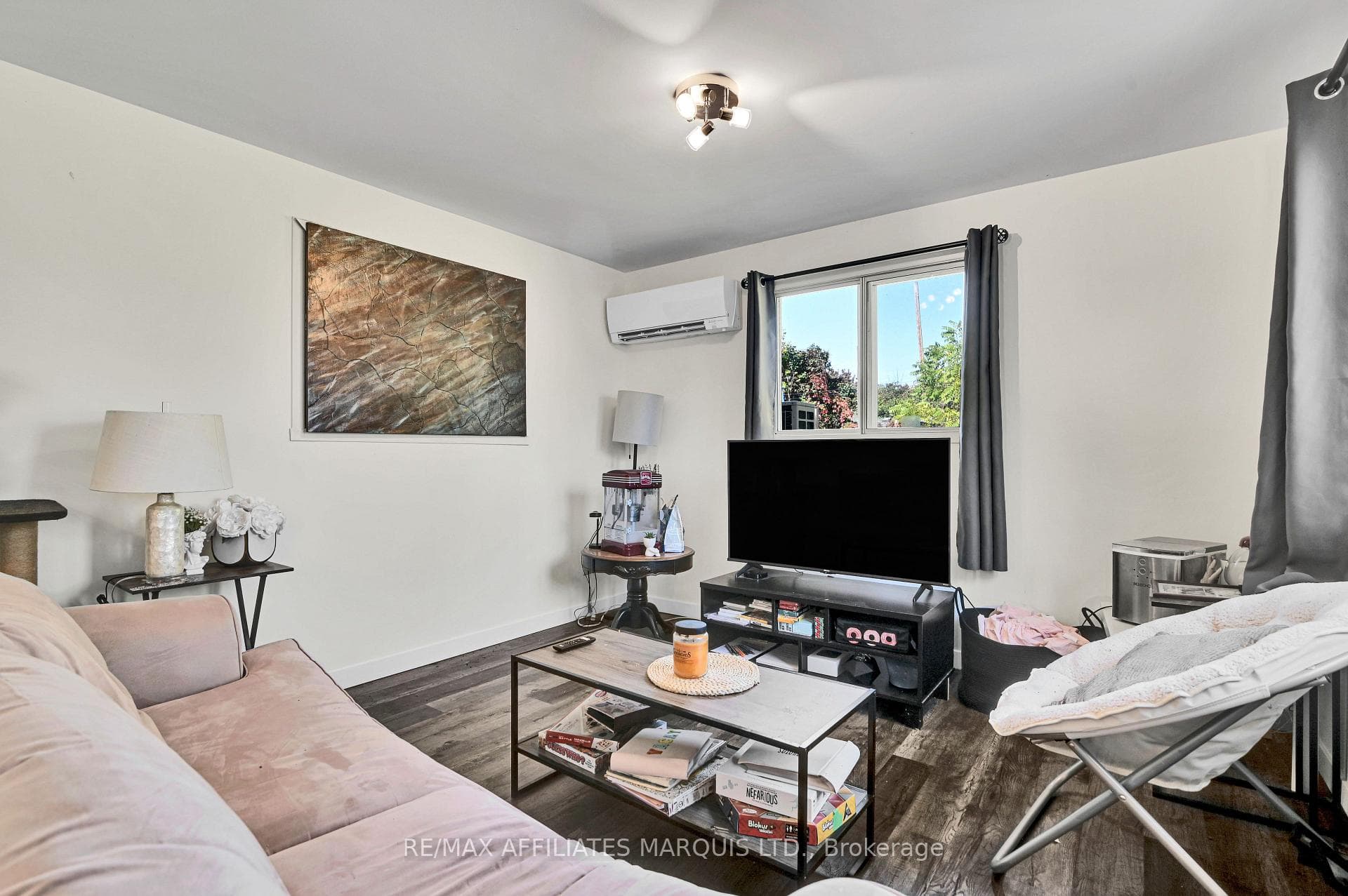 1603 Peter Street photo 26