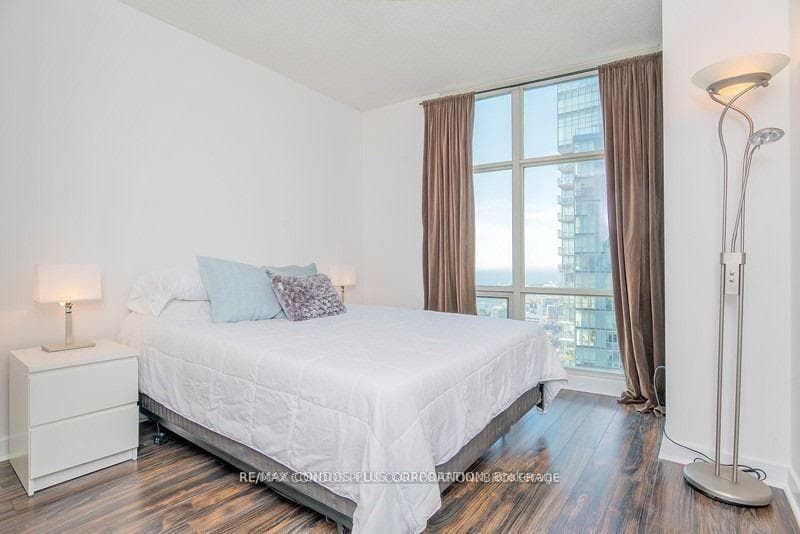 35 Mariner Terrace Unit 4601 photo 13