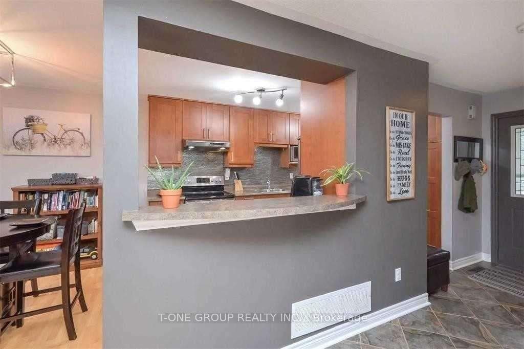 4 Brucker Road photo 12