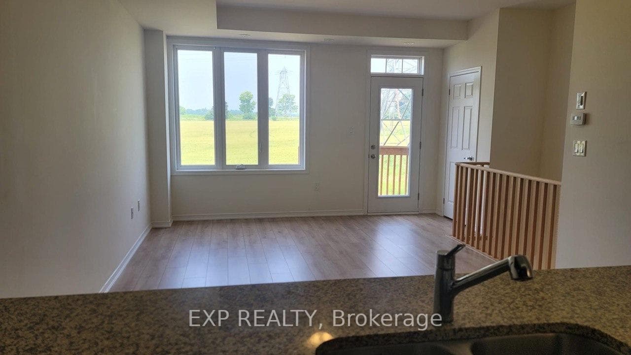 2663 Magdalen Path Unit 27 photo 4