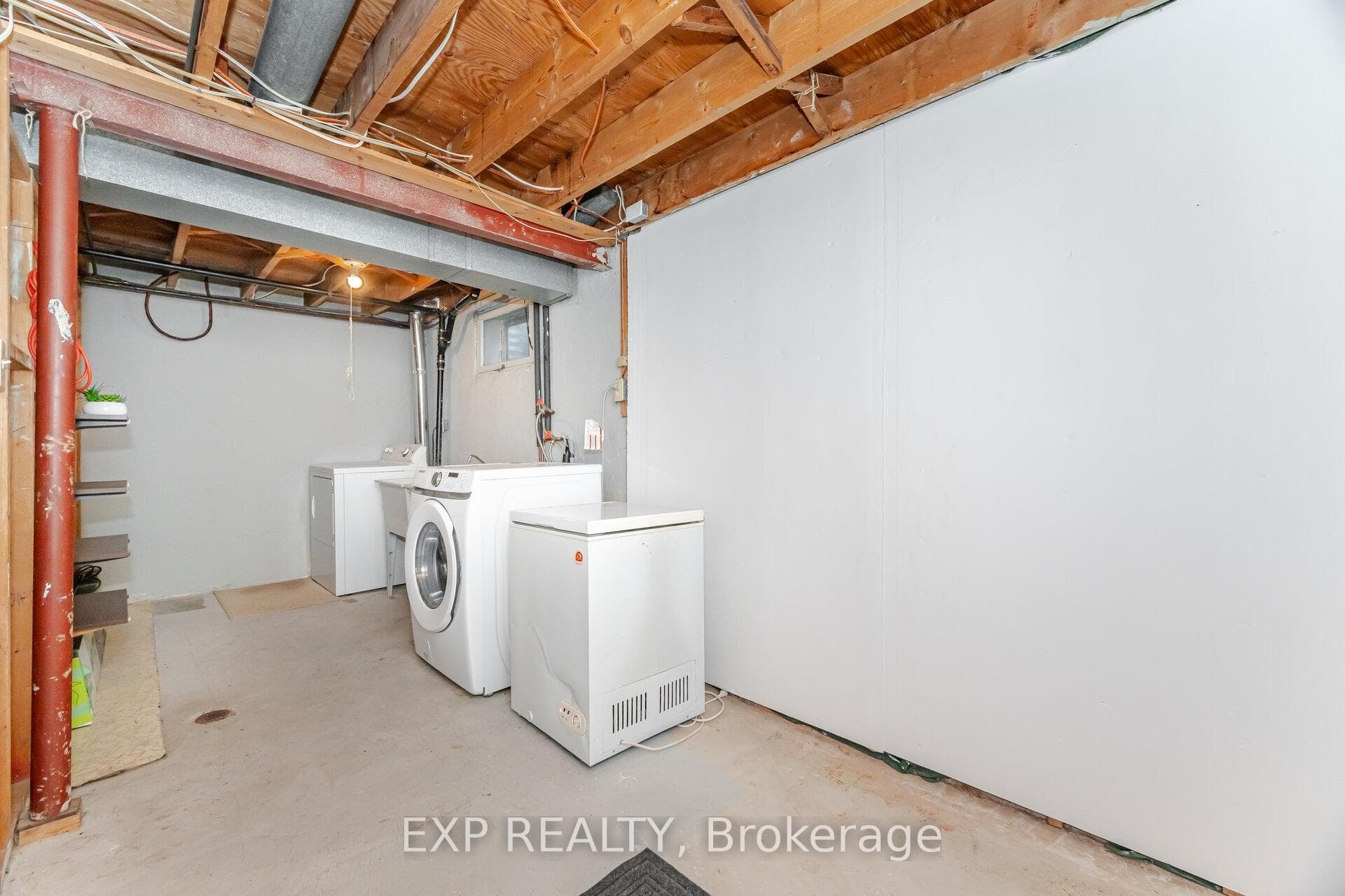 125 Hollyberry Trail photo 17