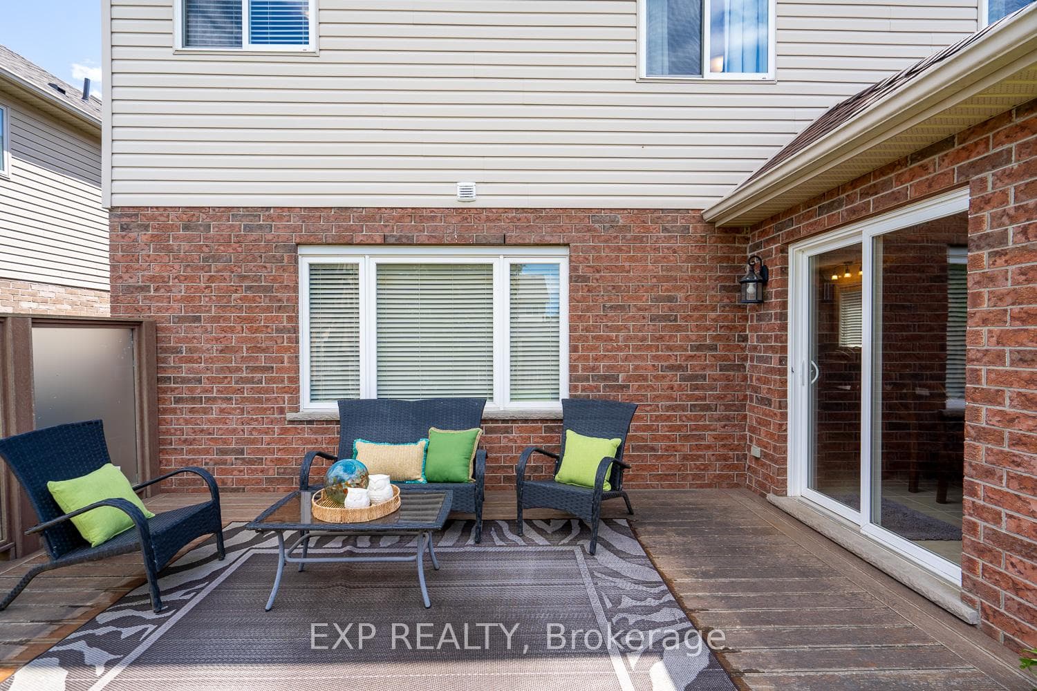 6 Robert Simone Way photo 34
