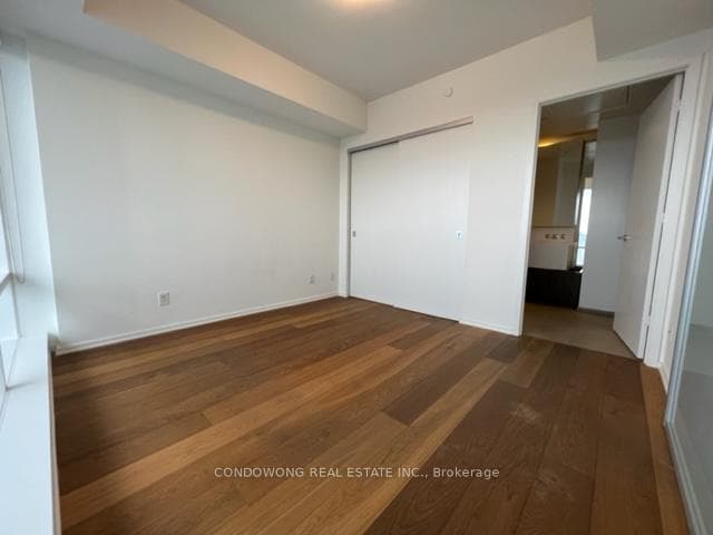1 Bloor Street Unit 4710 photo 11