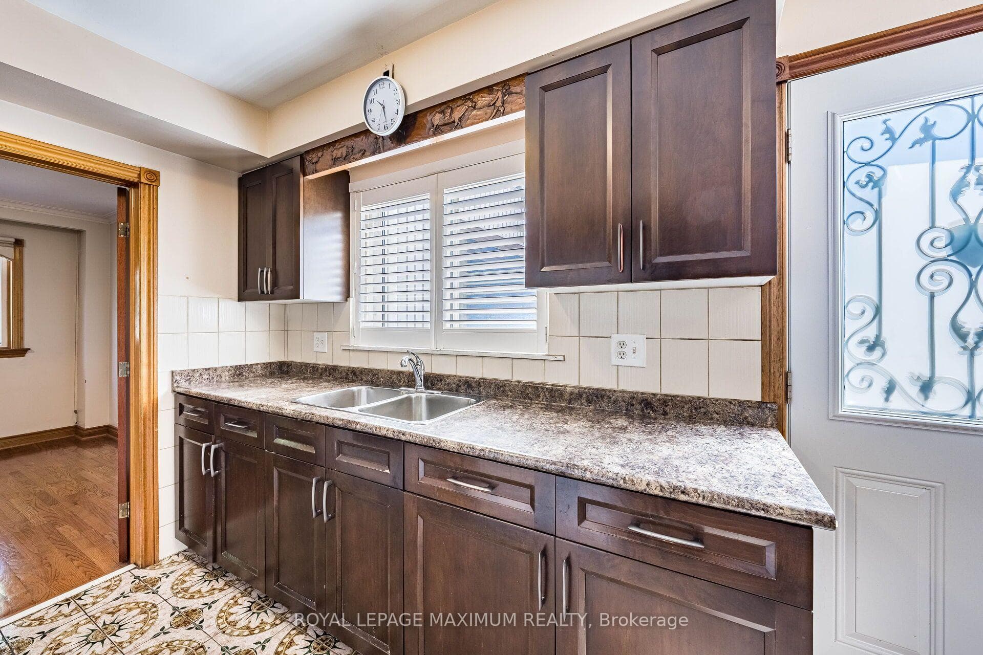 40 Broadoaks Drive photo 19