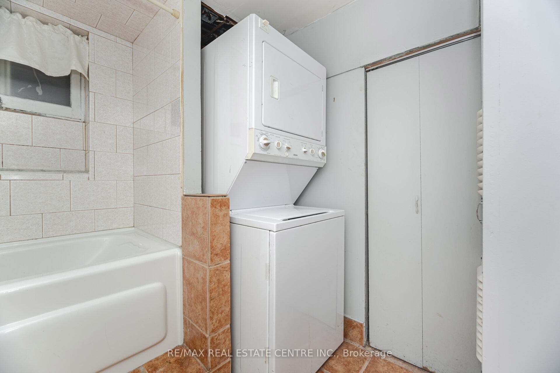 219 Mill Street photo 37