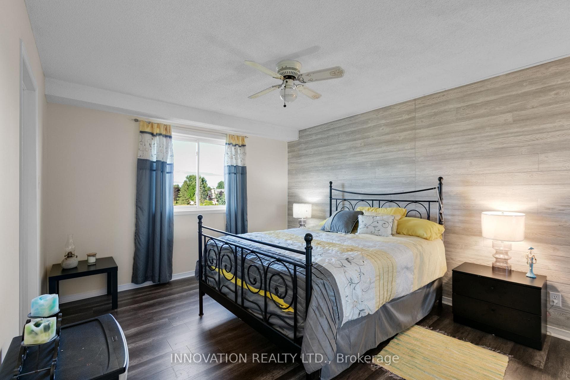 105 Cricket Crescent photo 15