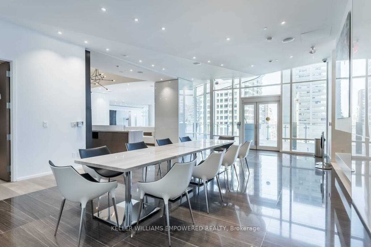 1 Bloor Street Unit 5408 photo 24