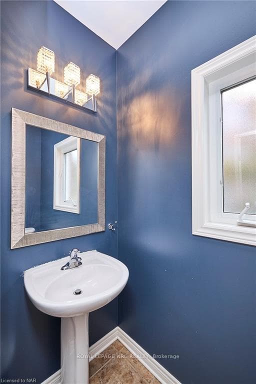 58 Carlisle Drive photo 8