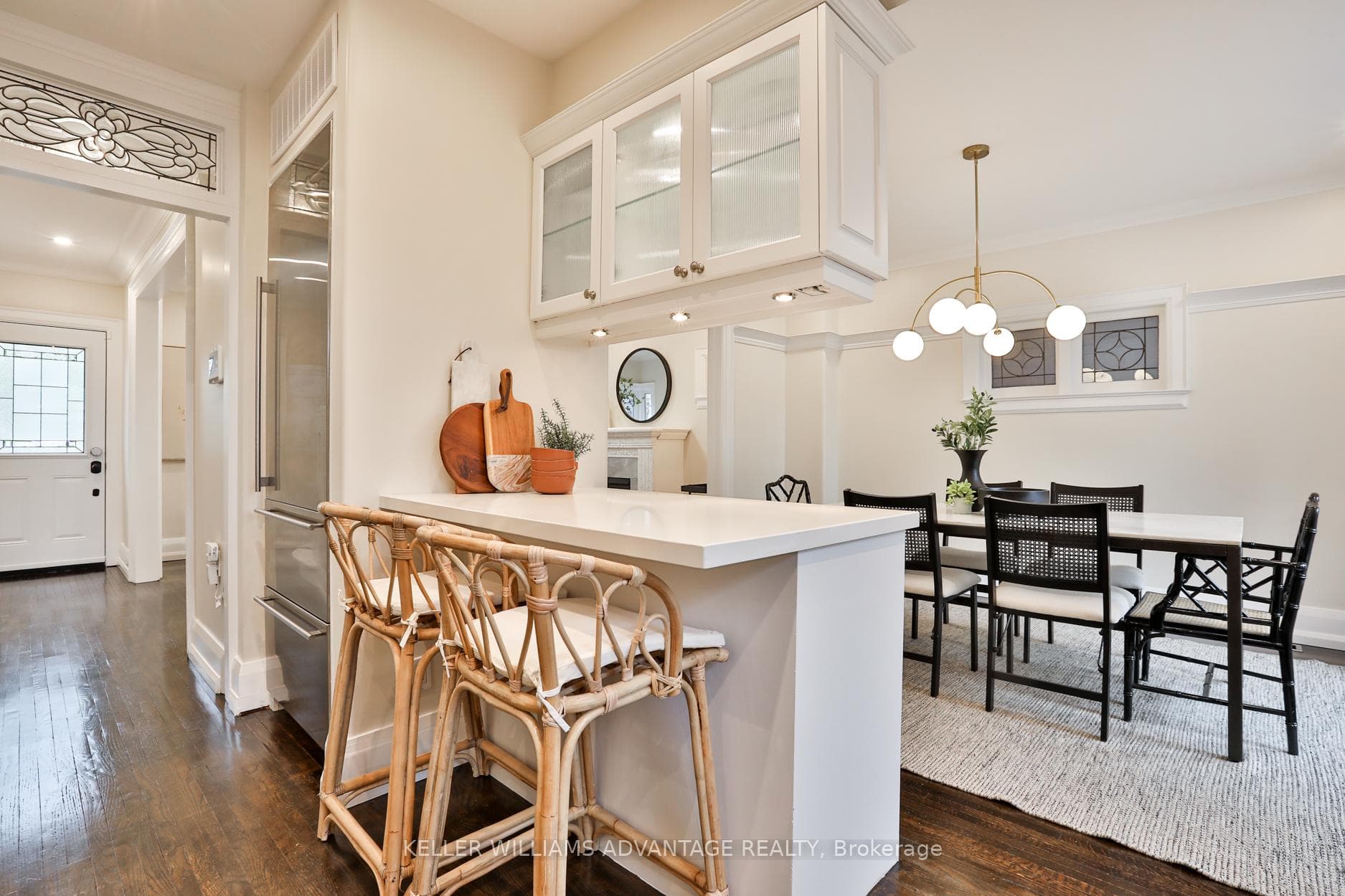25 Whitewood Road photo 16