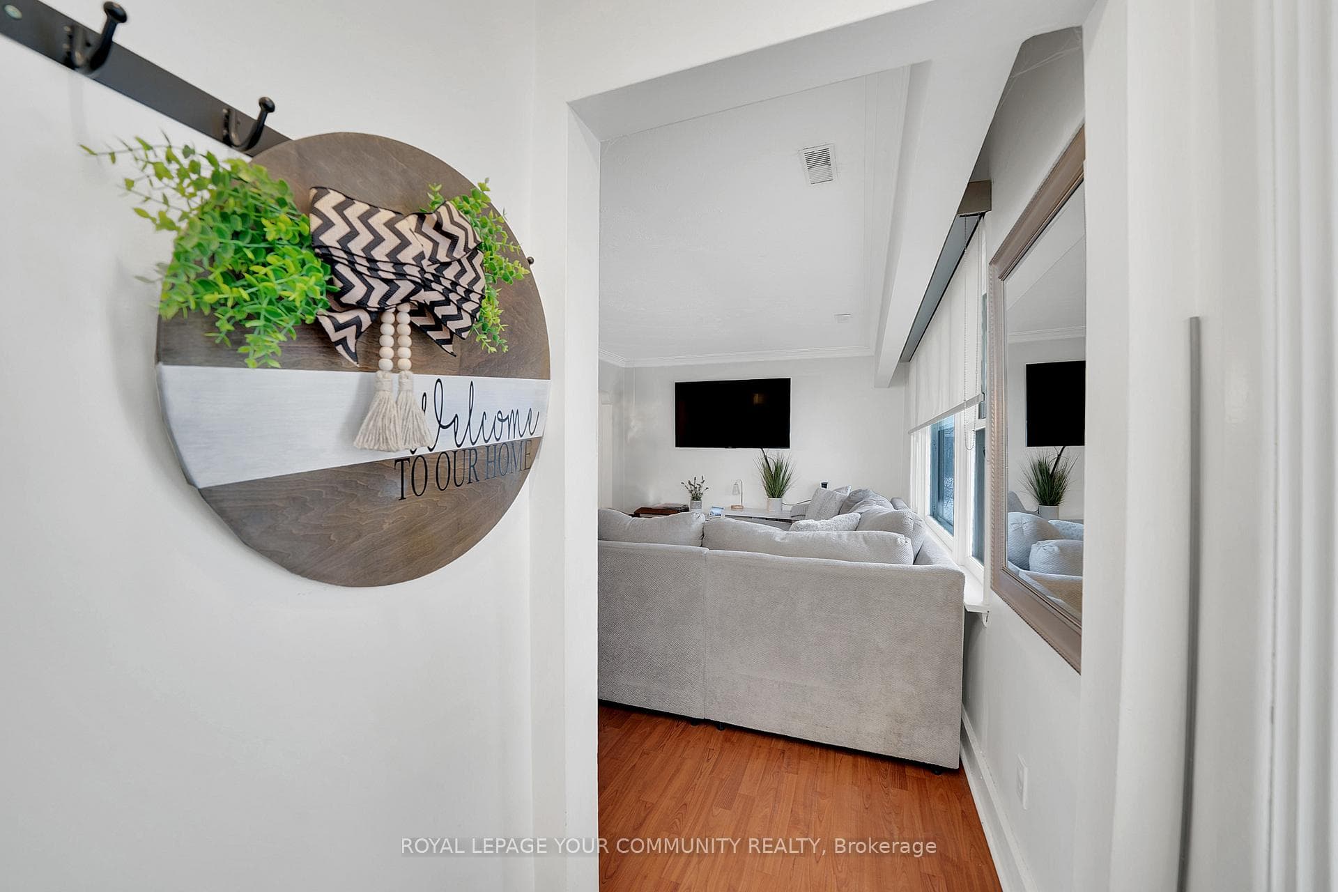 70 Simmons Street photo 18
