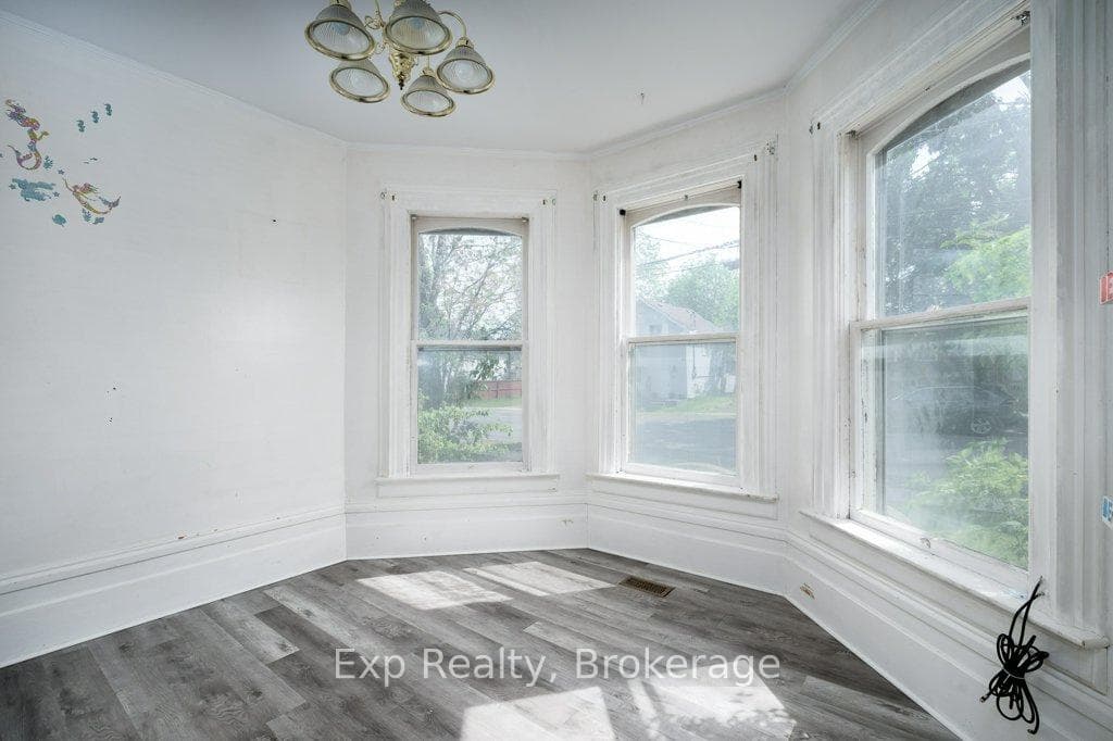 127 Green Street photo 6